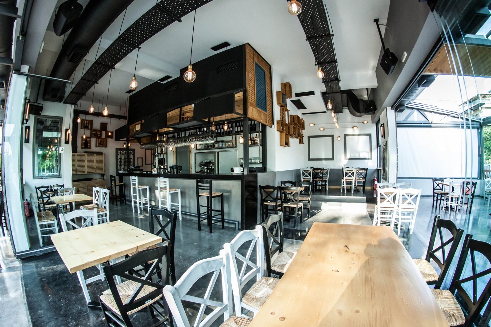 Etsi Apla Bar-Restaurant